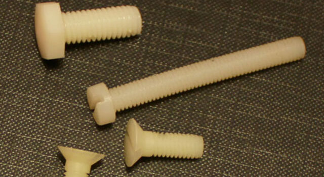Polyamid-Screw
