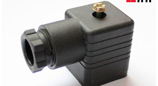 Solenoid-Plug-1