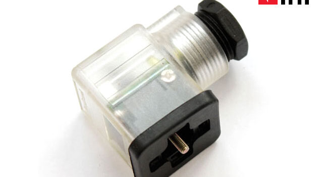 Solenoid-Plug-3